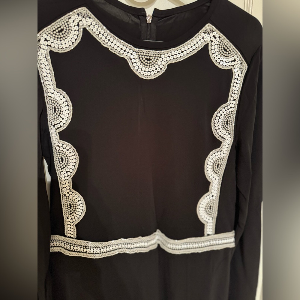 Tory Burch Black Dress with White Sequin Embroidery Detailing - Picture 3 of 6